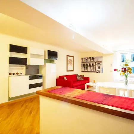 Apartment Mezzanino 26 In Centro Storico A By Tuscanywego Lucca